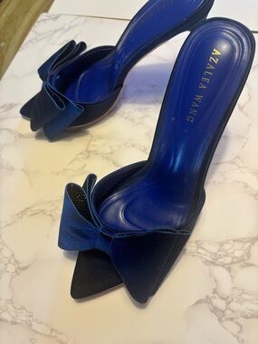 Azalea Wang Women's Blue Bow Mules